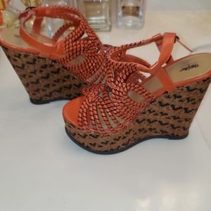 Wedge sandals